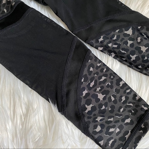 Fabletics High Waisted Leopard Ultracool Leggings - Picture 14 of 16